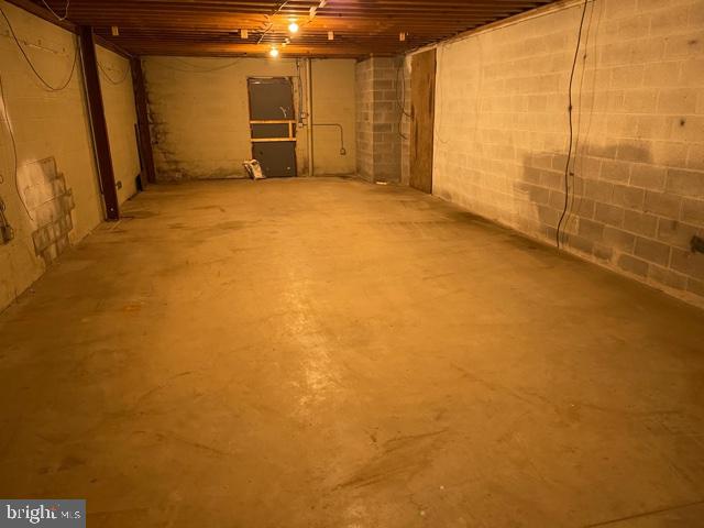 7930 Pulaski Hwy Property Photo 5