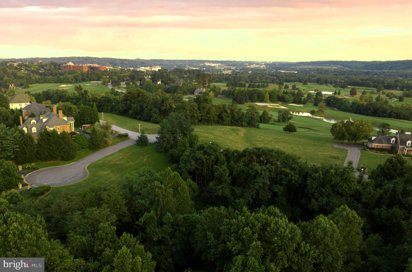 4 Hayfields Property Photo 7