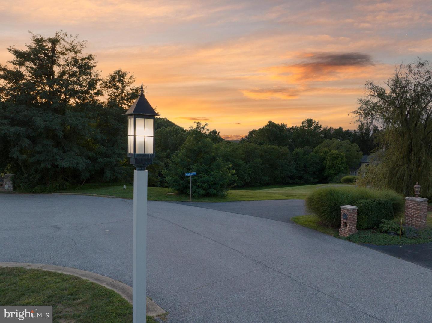 4 Hayfields Property Photo 12