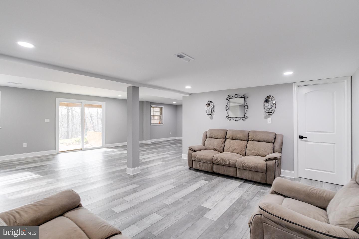 13922 Sunnybrook Rd Property Photo 19