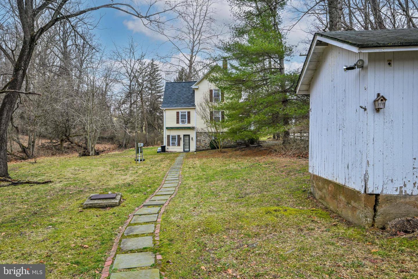 1444 Glencoe Rd Property Photo 17