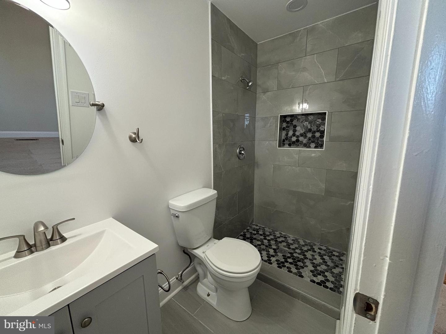 6625 Brighton Ave Property Photo 21