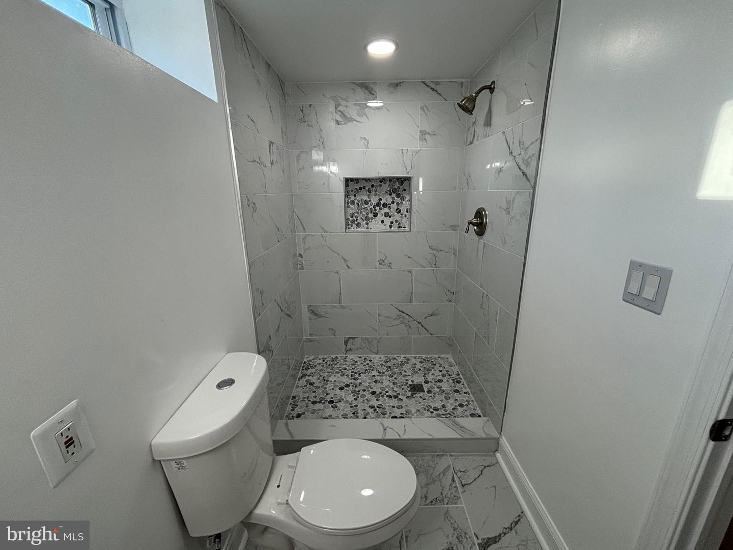 6625 Brighton Ave Property Photo 31