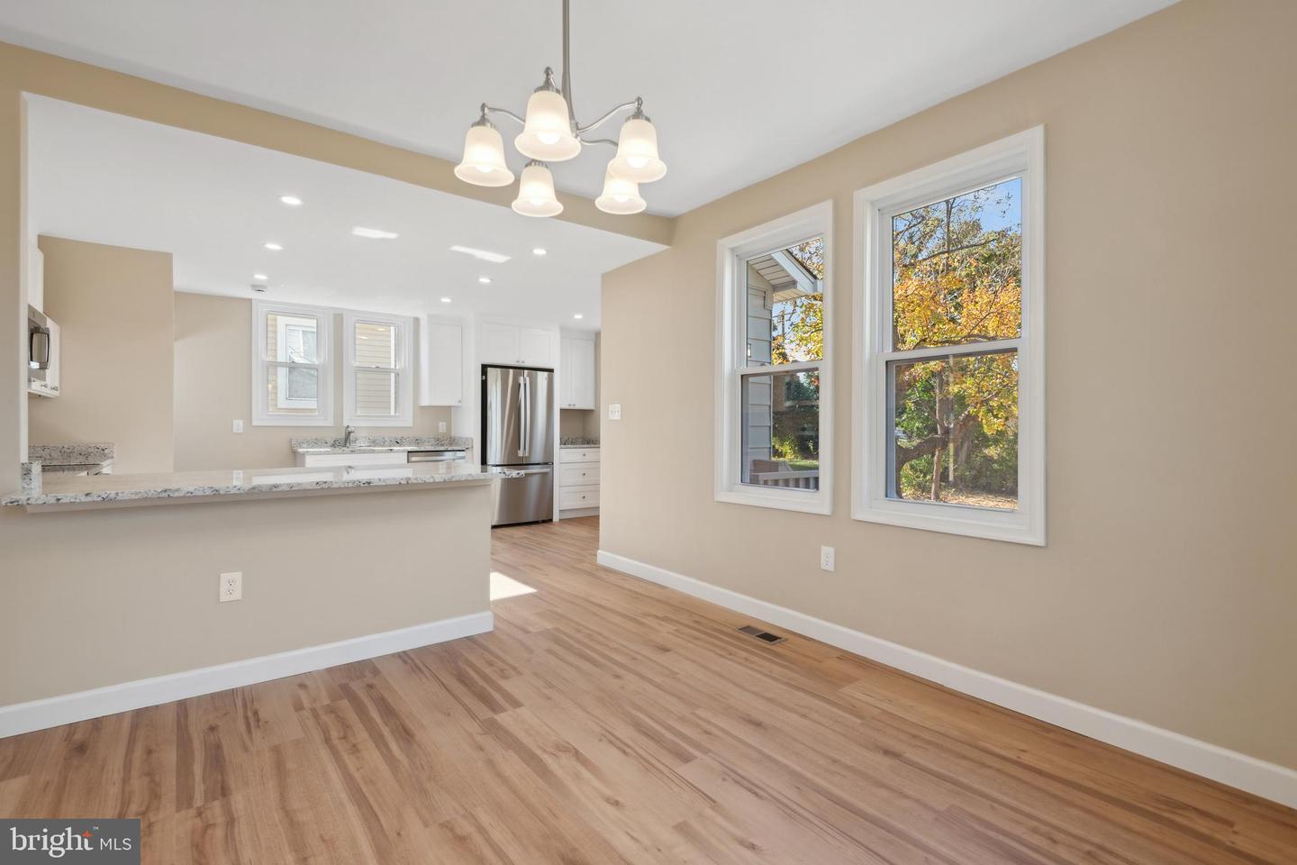1006 Handy Ave Property Photo 10