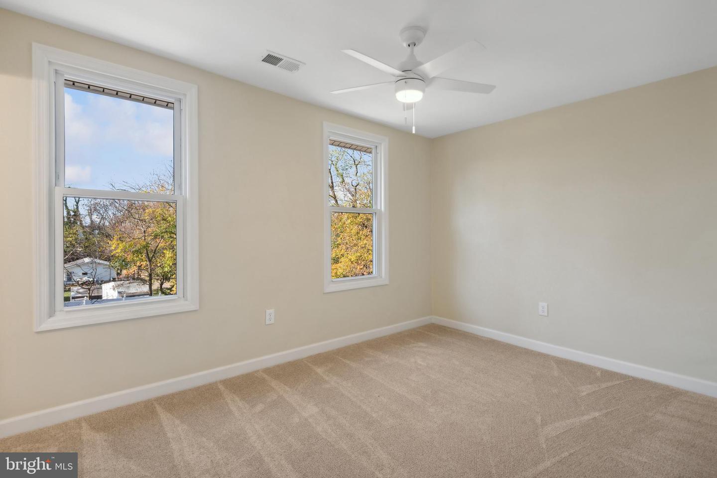 1006 Handy Ave Property Photo 15