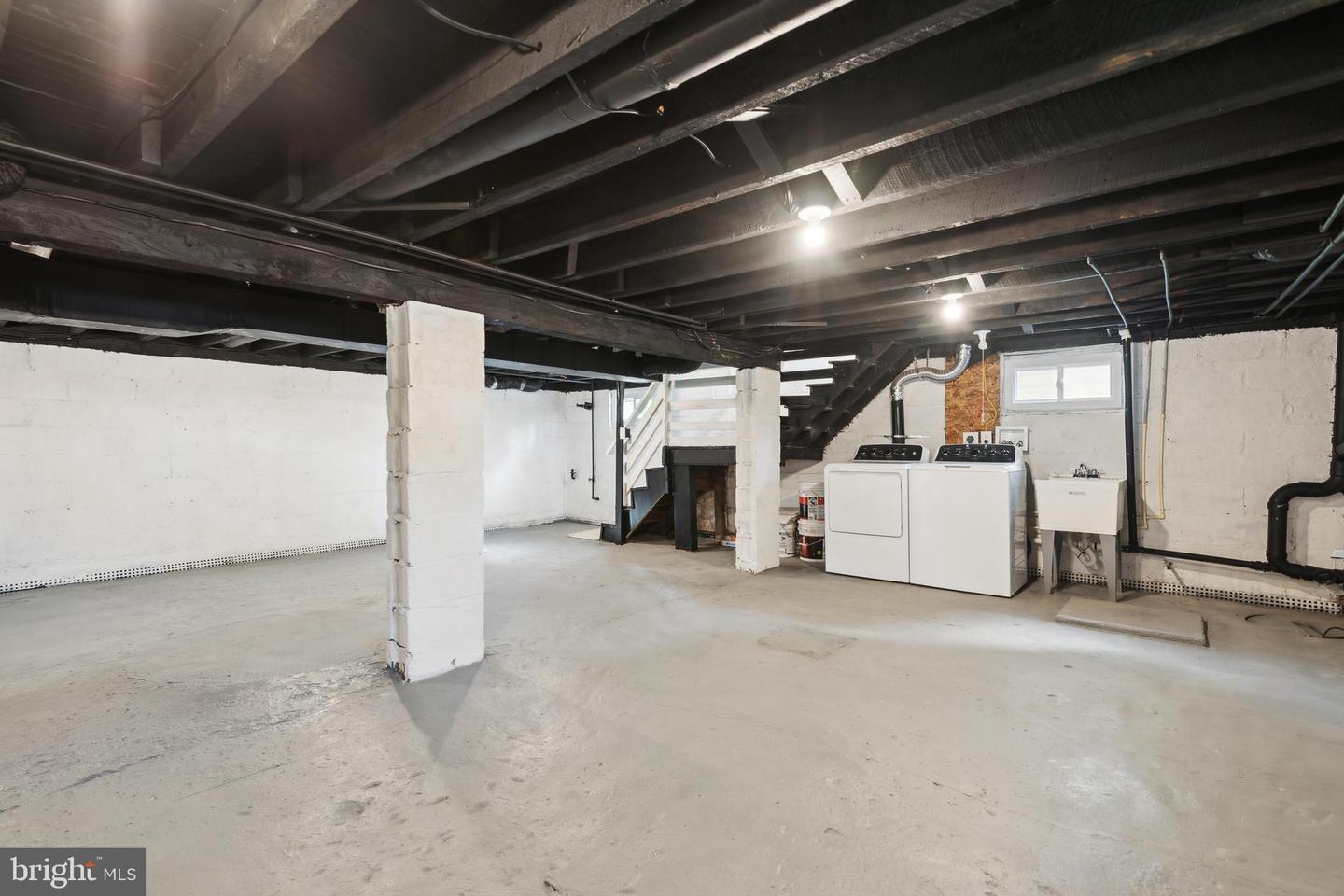 1006 Handy Ave Property Photo 22