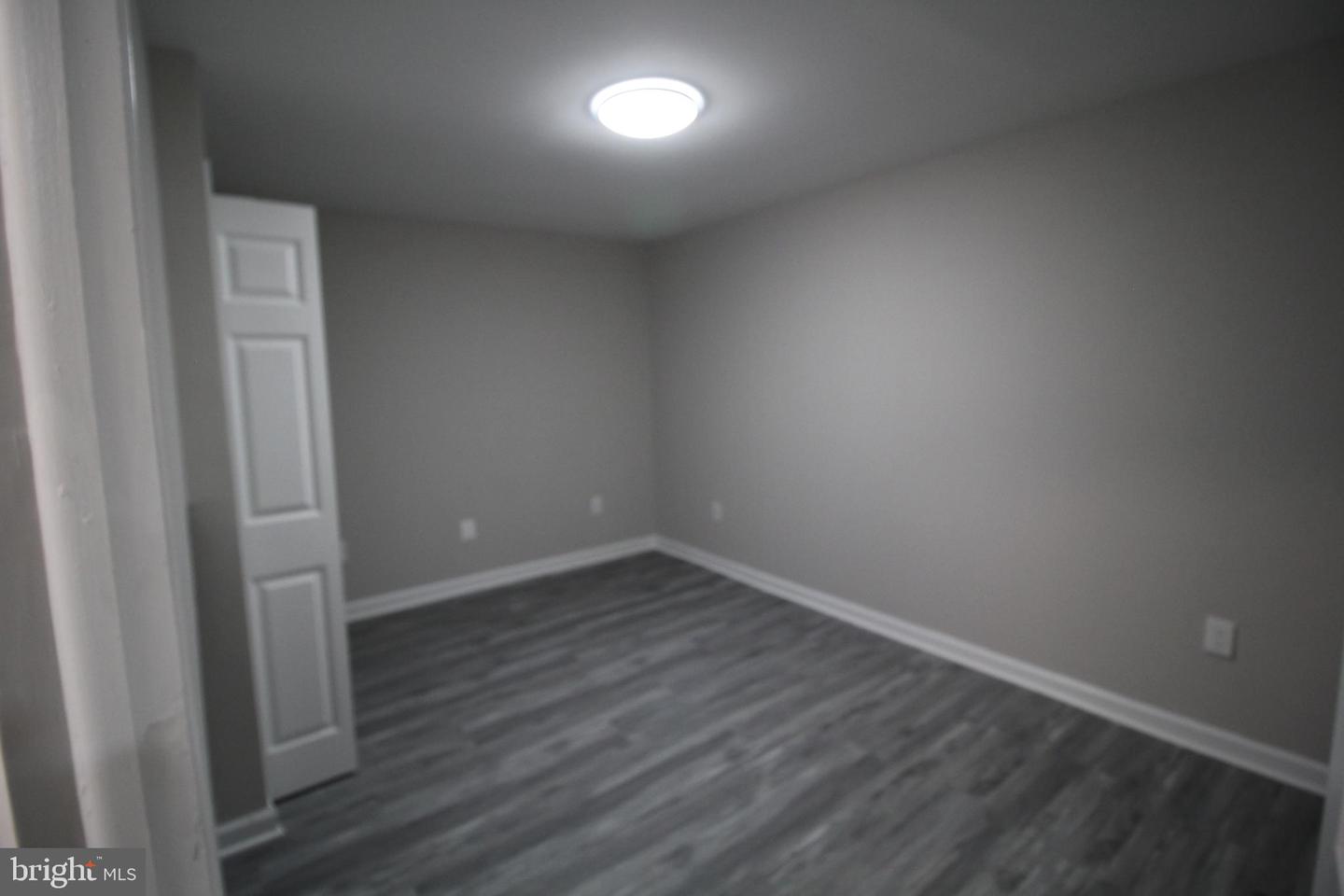 18 Compression Property Photo 46