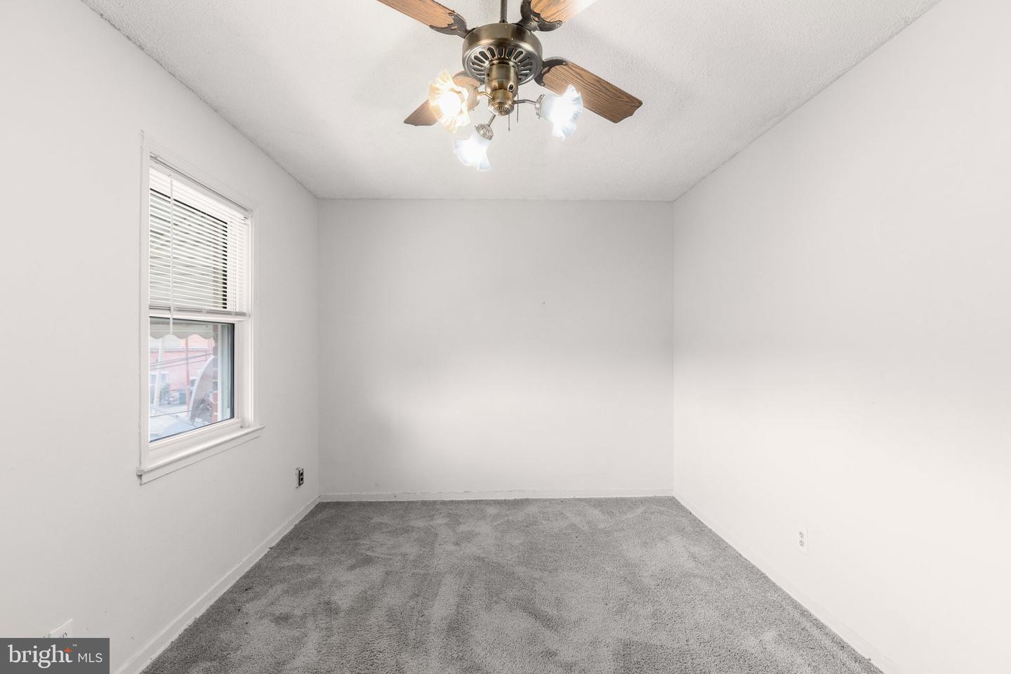 3436 Dunran Property Photo 17