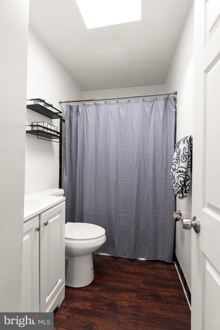 3436 Dunran Property Photo 19