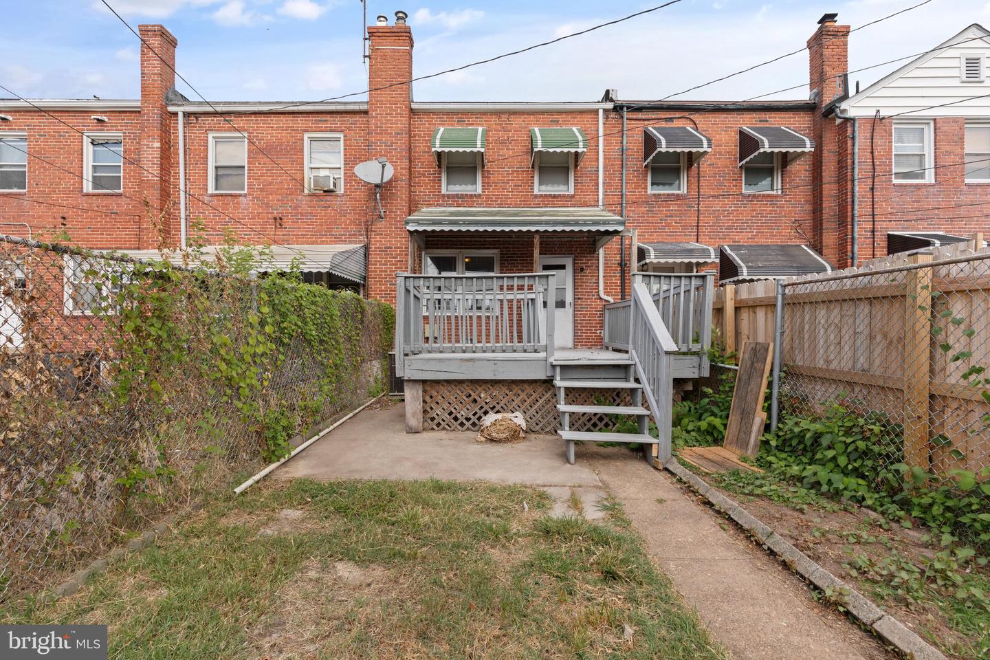 3436 Dunran Property Photo 20
