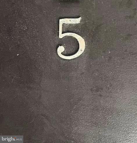 16 Stonehenge Cir #16-5 Property Photo 2