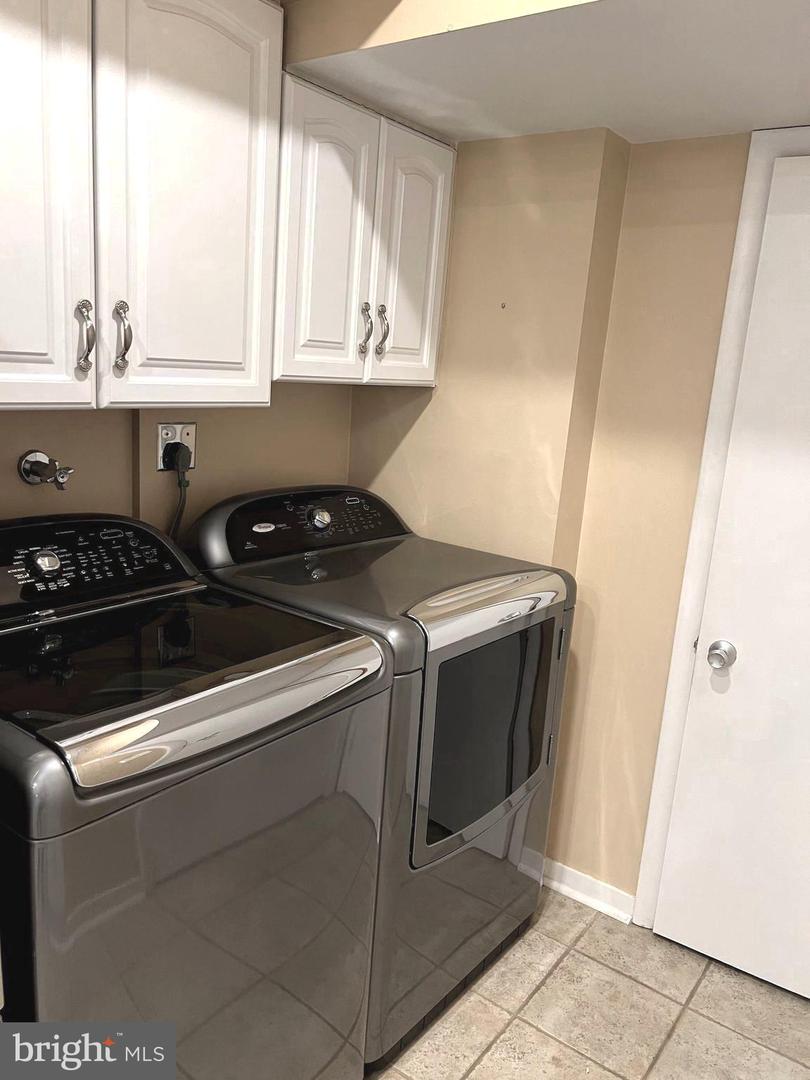 16 Stonehenge Cir #16-5 Property Photo 13