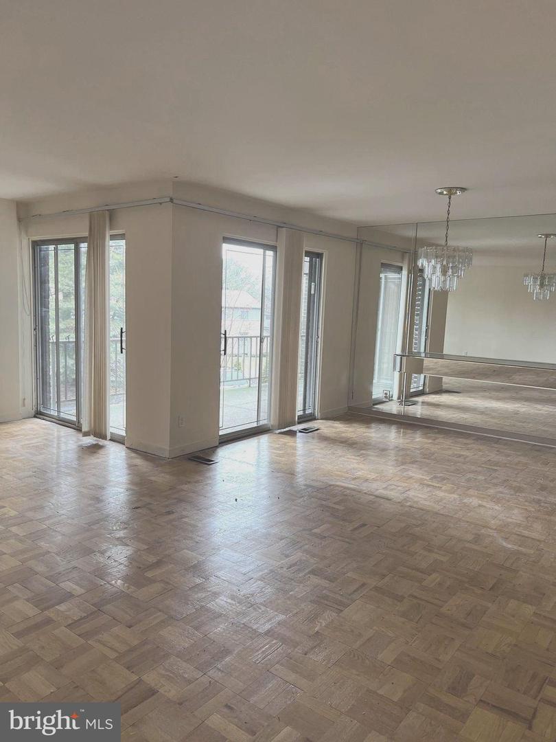 16 Stonehenge Cir #16-5 Property Photo 18
