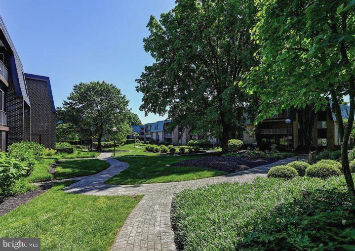 16 Stonehenge Cir #16-5 Property Photo 38