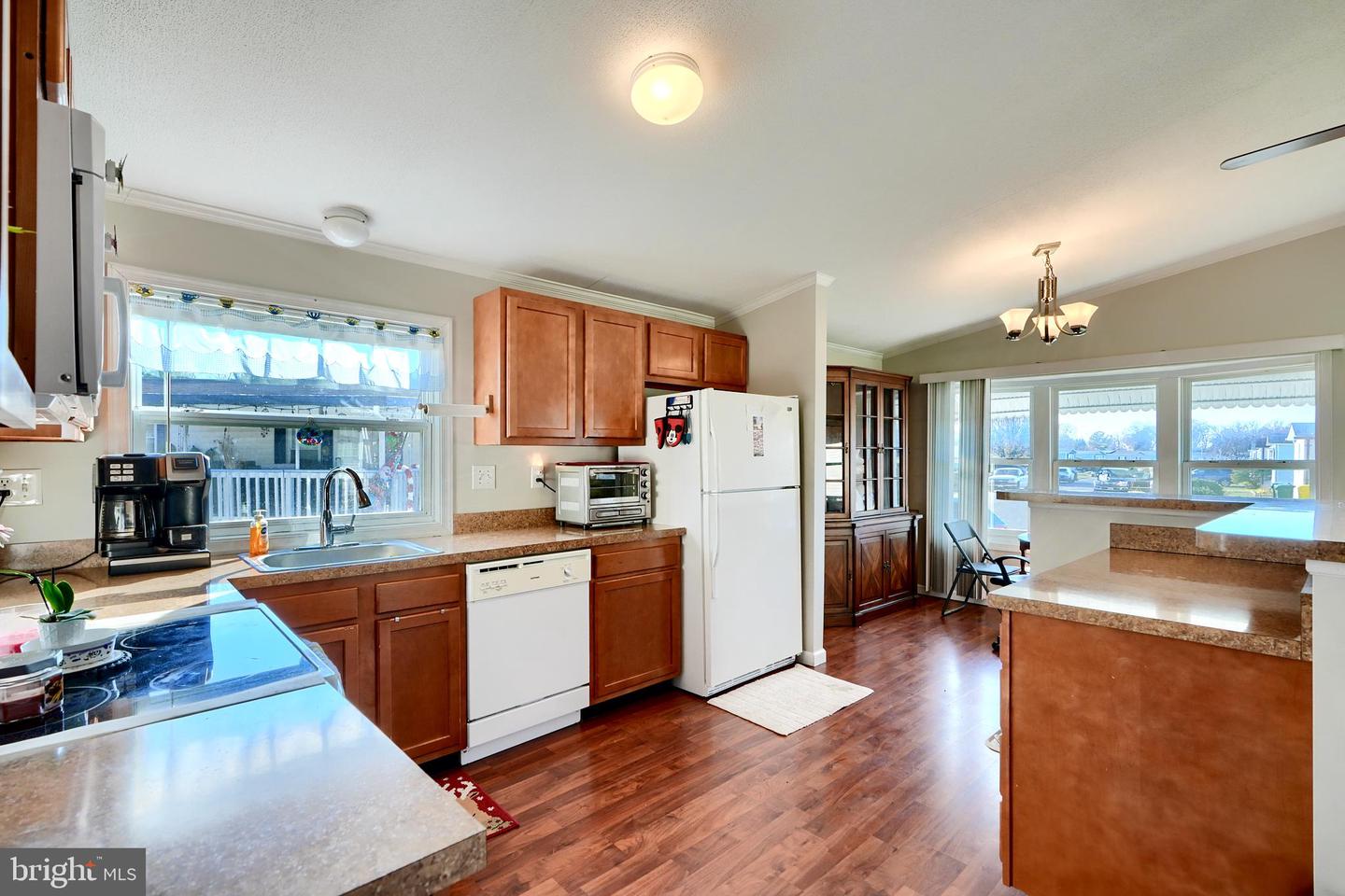 127 Cowhide Cir Property Photo 12