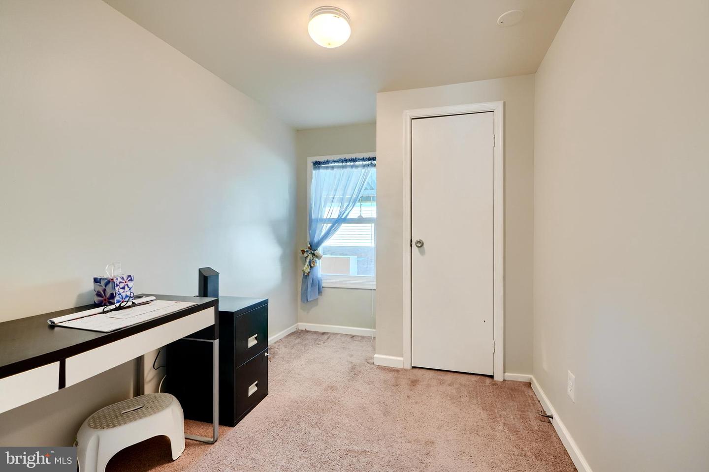 127 Cowhide Cir Property Photo 14