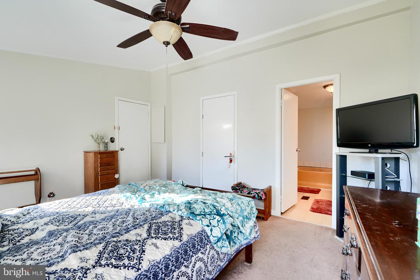 127 Cowhide Cir Property Photo 22