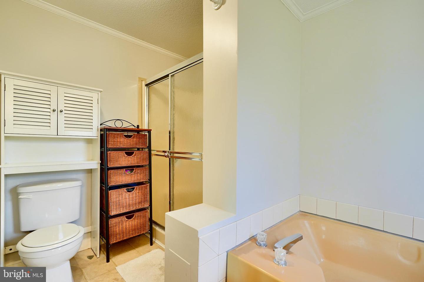 127 Cowhide Cir Property Photo 25