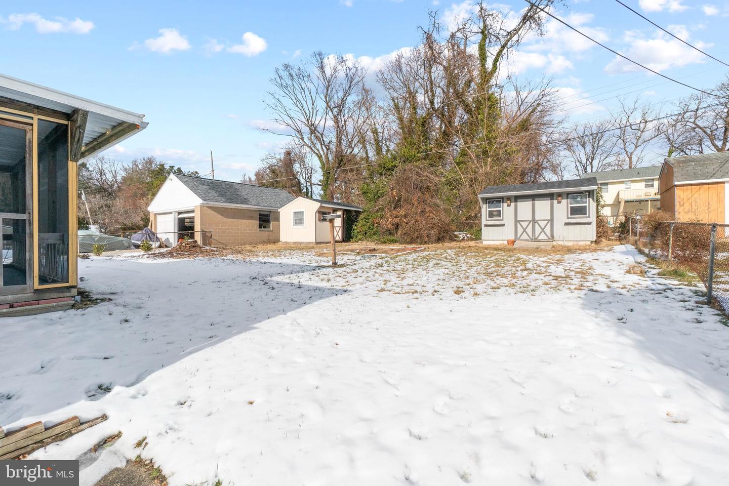 2900 Superior Ave Property Photo 37