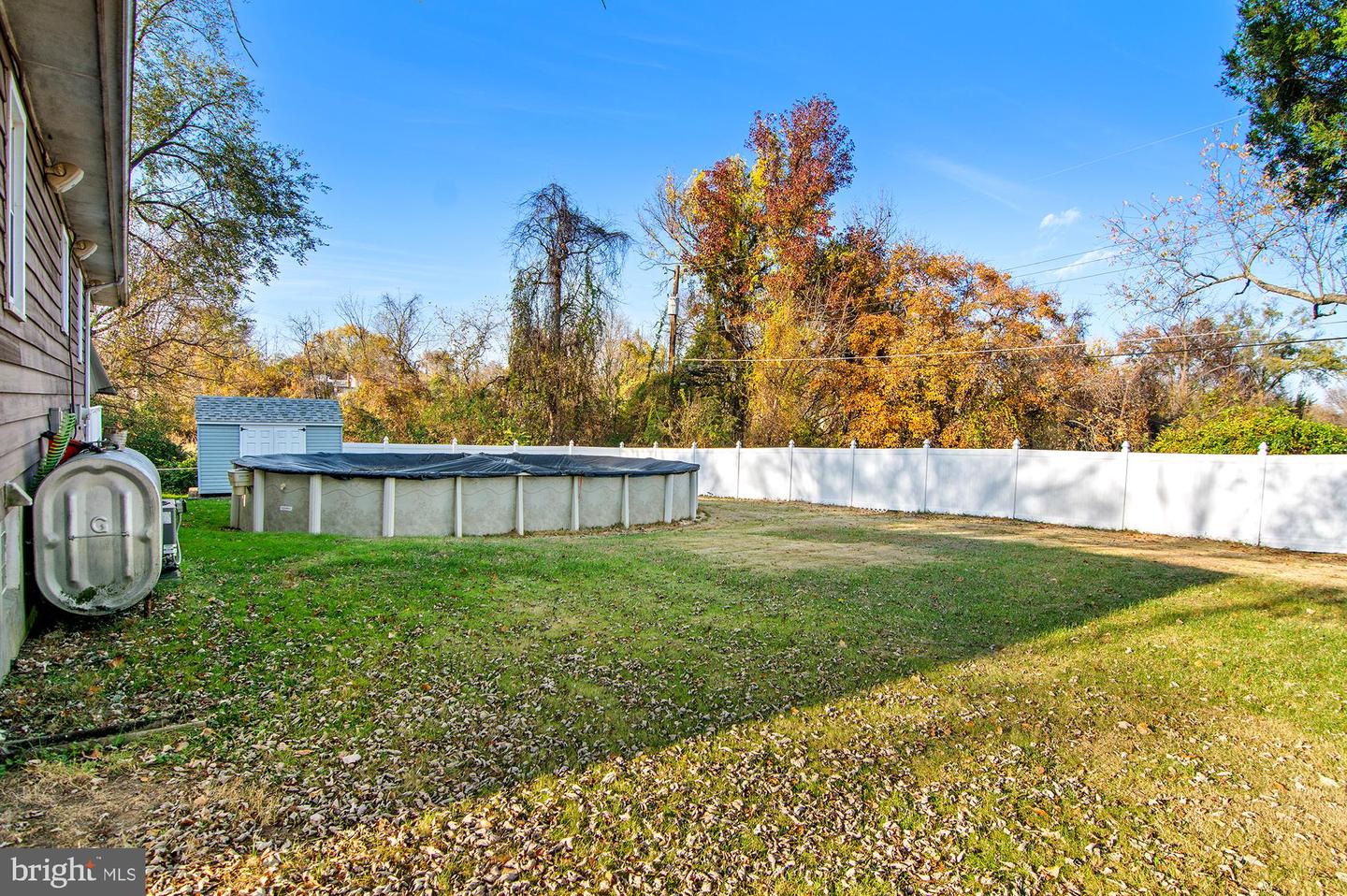 2 Runway Ct Property Photo 28