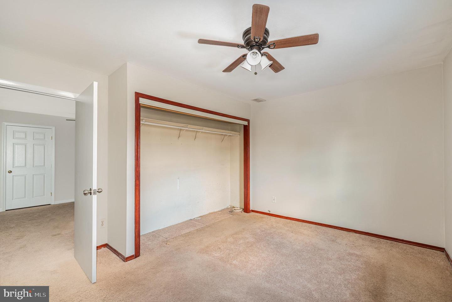 1003 Fuselage Ave Property Photo 16