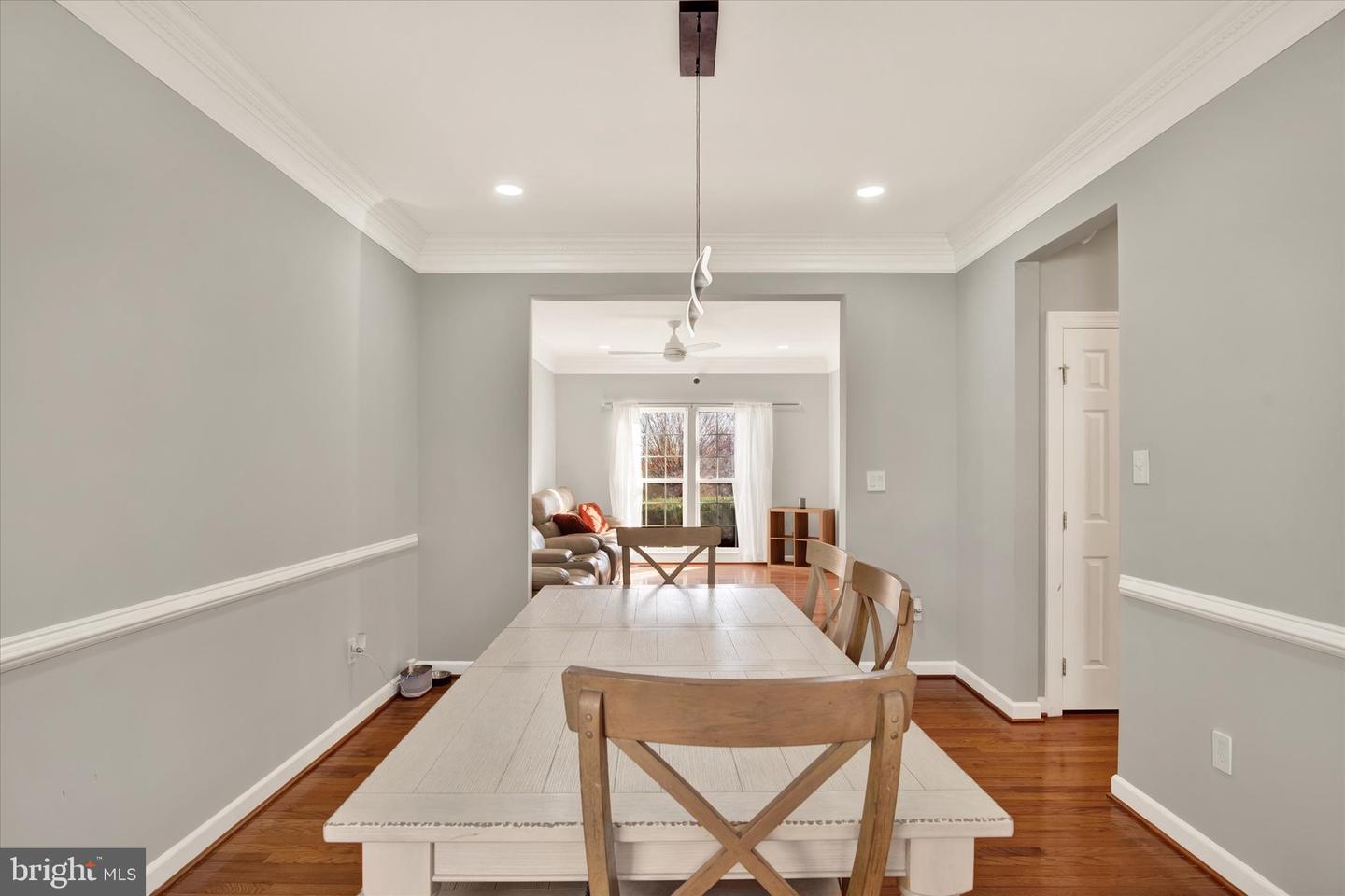 5514 Maudes Way Property Photo 6