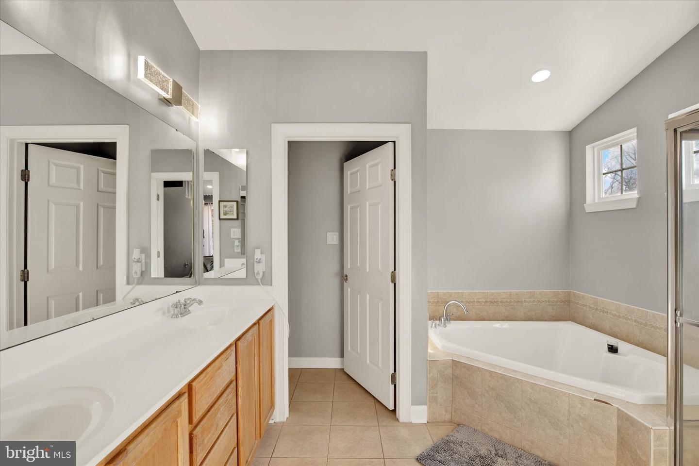 5514 Maudes Way Property Photo 22