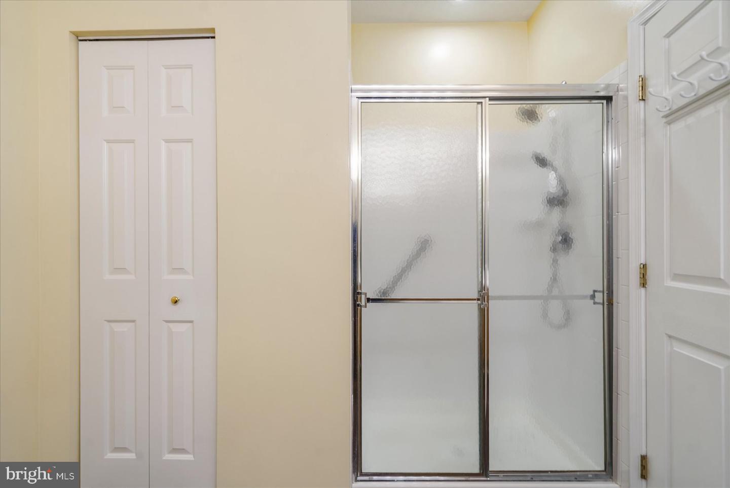 5217 Glenthorne #5217 Property Photo 24