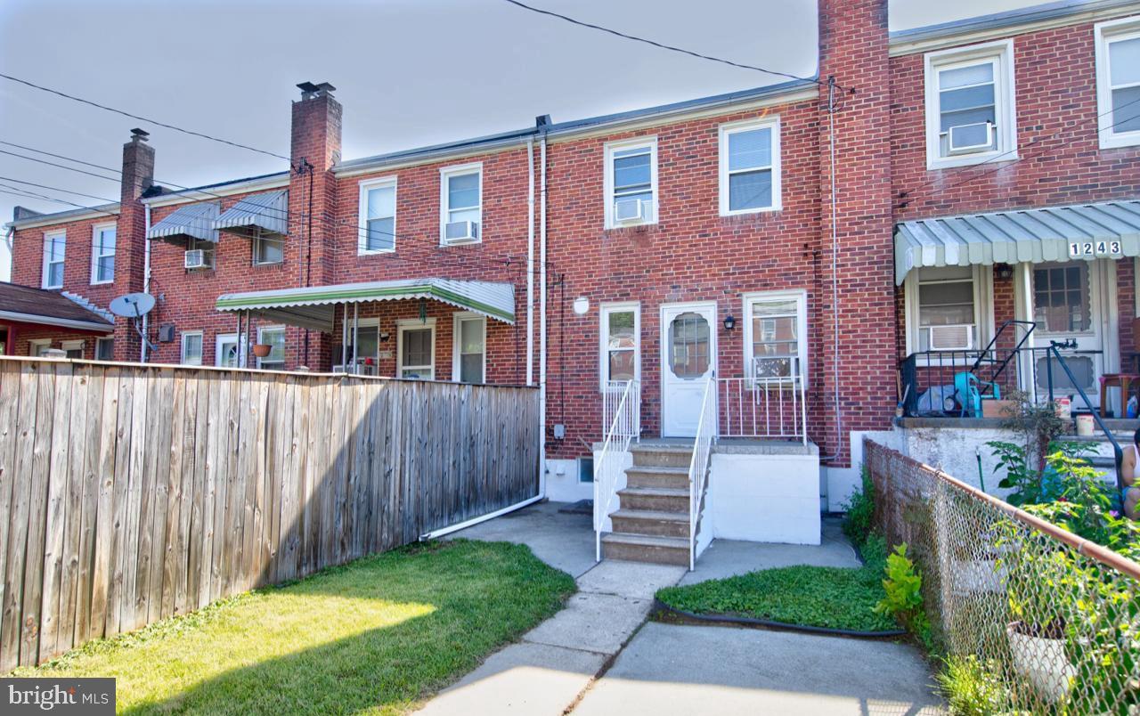 1245 Primrose Ave Property Photo 14