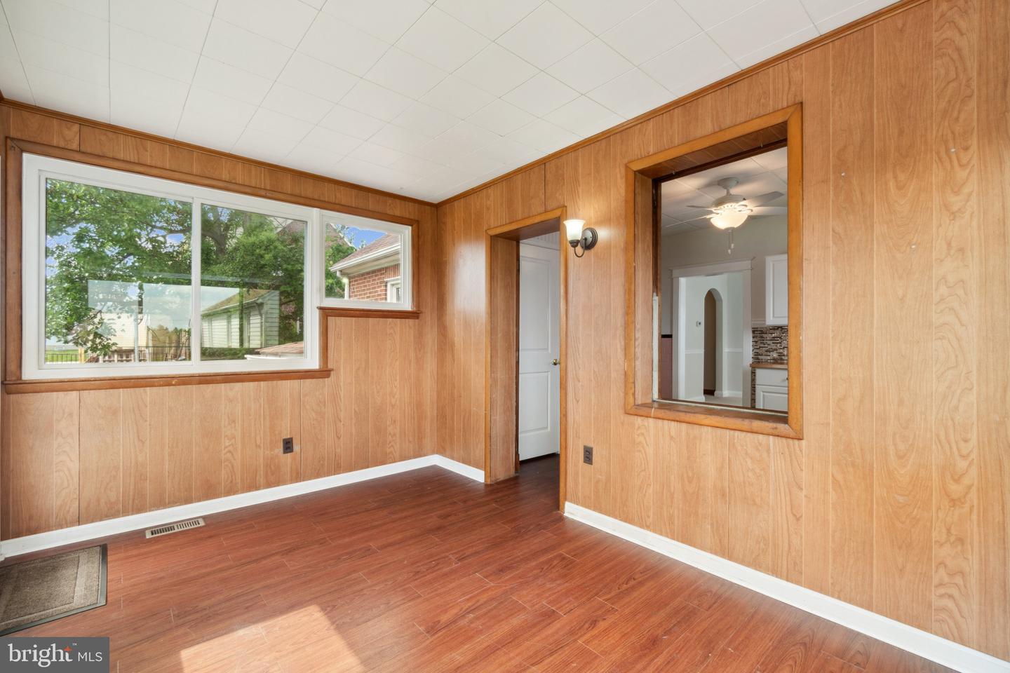 6815 Golden Ring Road Property Photo 9