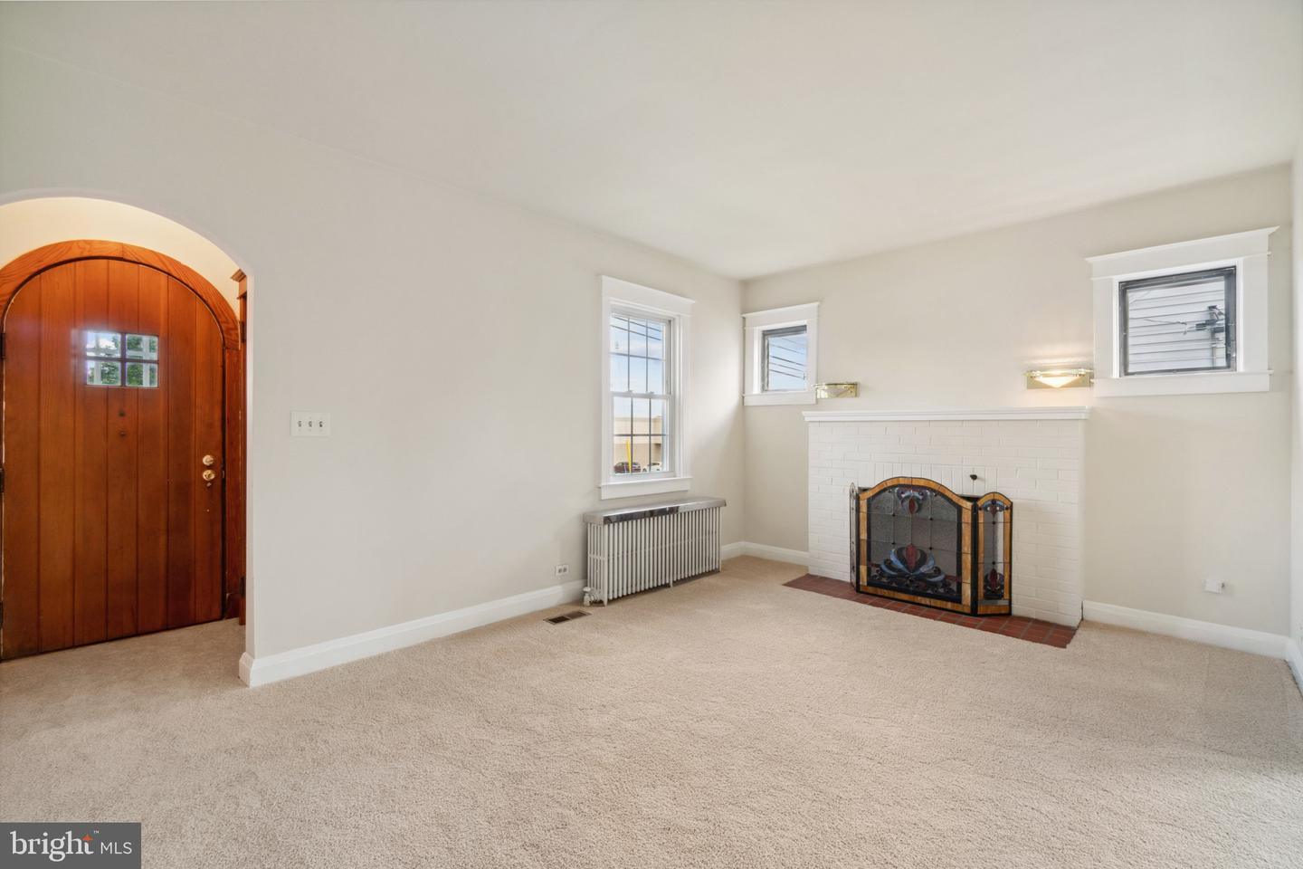 6815 Golden Ring Road Property Photo 22