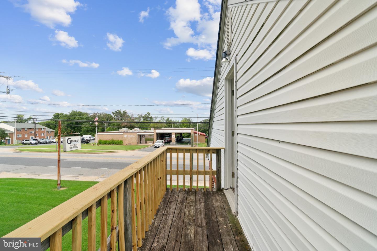 6815 Golden Ring Road Property Photo 41