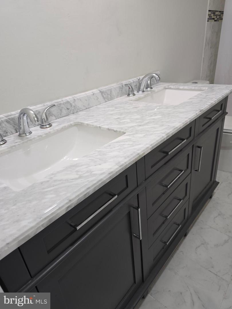 2616 Camberwell Ct #2616 Property Photo 18