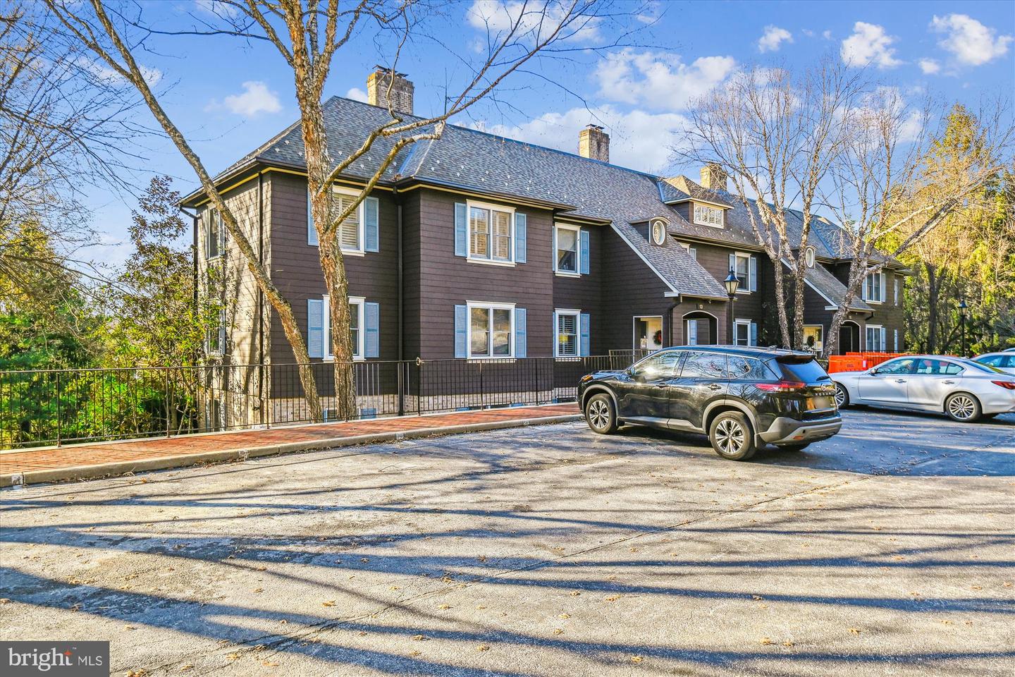 13 Devon Hill Rd #c4 Property Photo 2