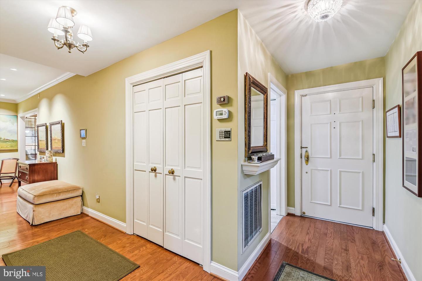 13 Devon Hill Rd #c4 Property Photo 3