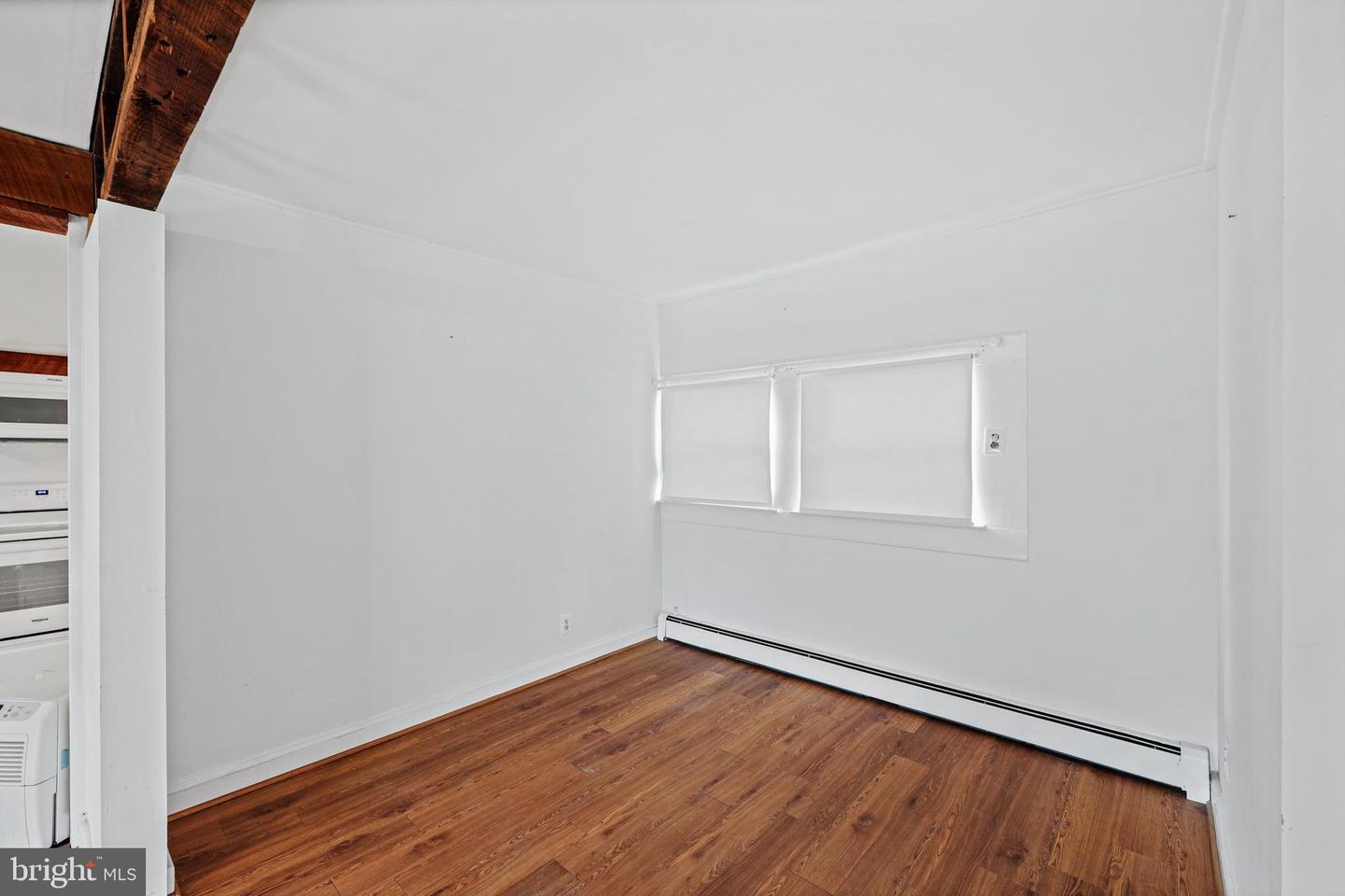 4432 Silver Spring Rd Property Photo 3