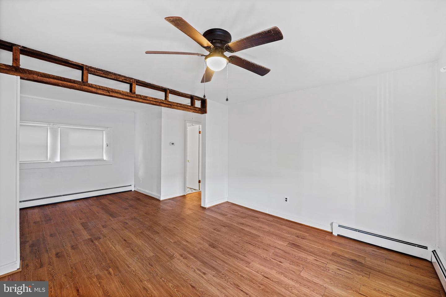 4432 Silver Spring Rd Property Photo 4