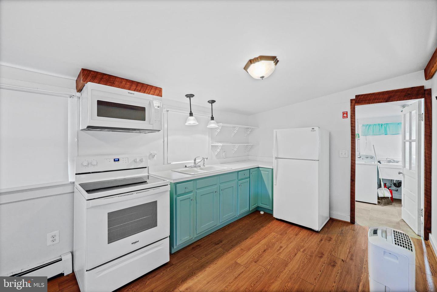 4432 Silver Spring Rd Property Photo 10