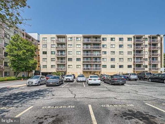 130 Slade Ave #302 Property Photo