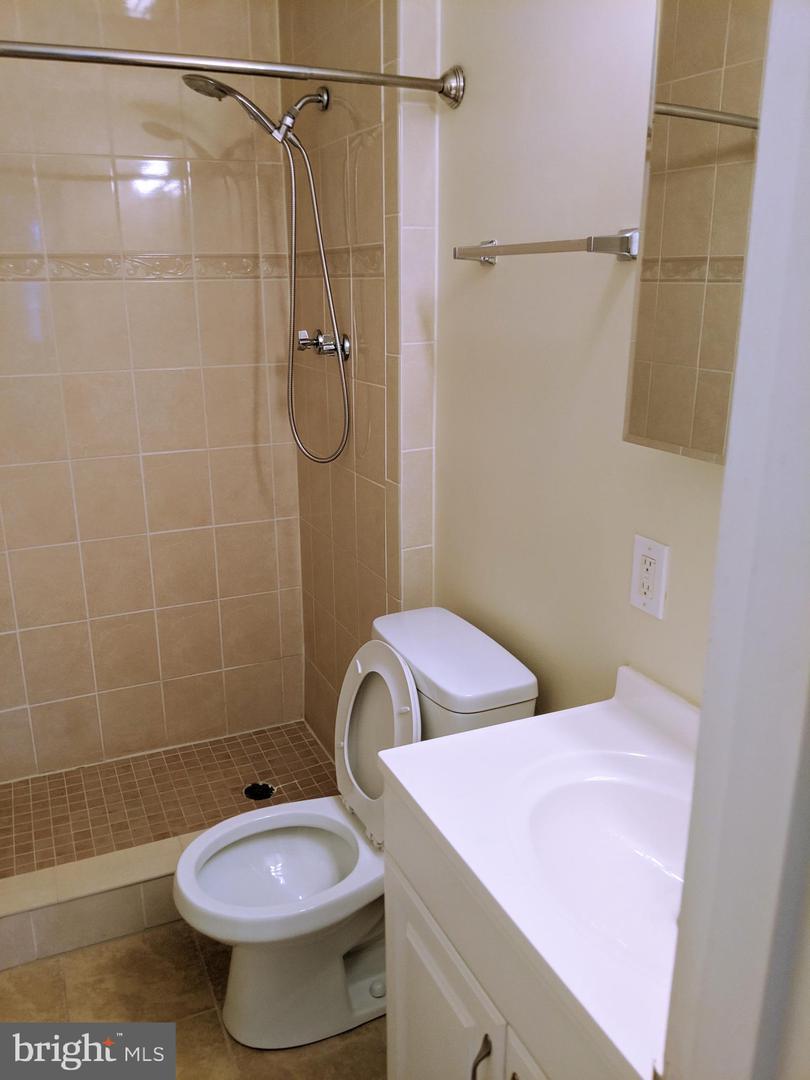 130 Slade Ave #520 Property Photo 17