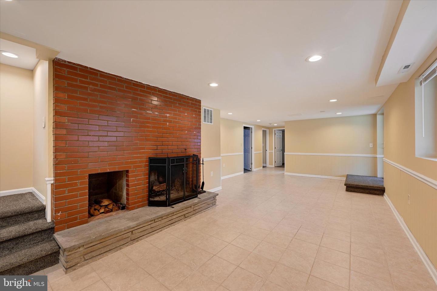 35 Sheraton Rd Property Photo 32