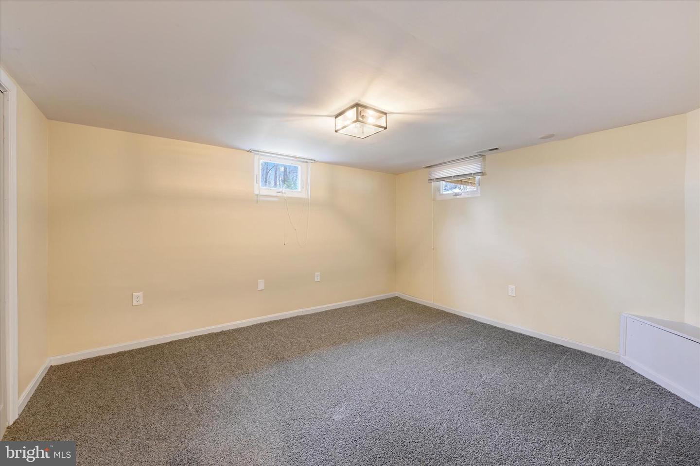 35 Sheraton Rd Property Photo 36