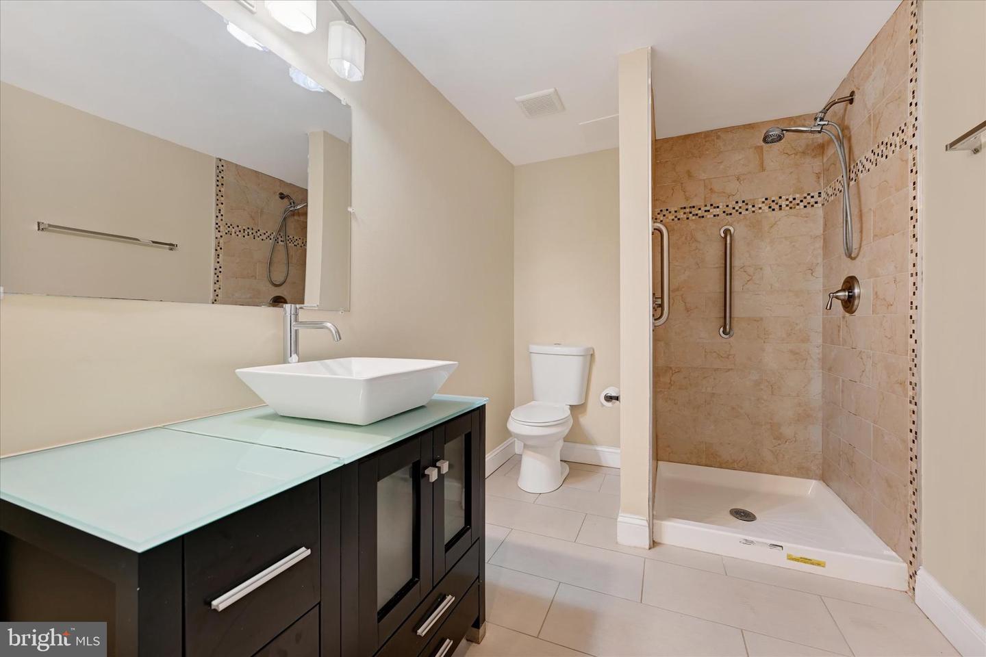 35 Sheraton Rd Property Photo 37