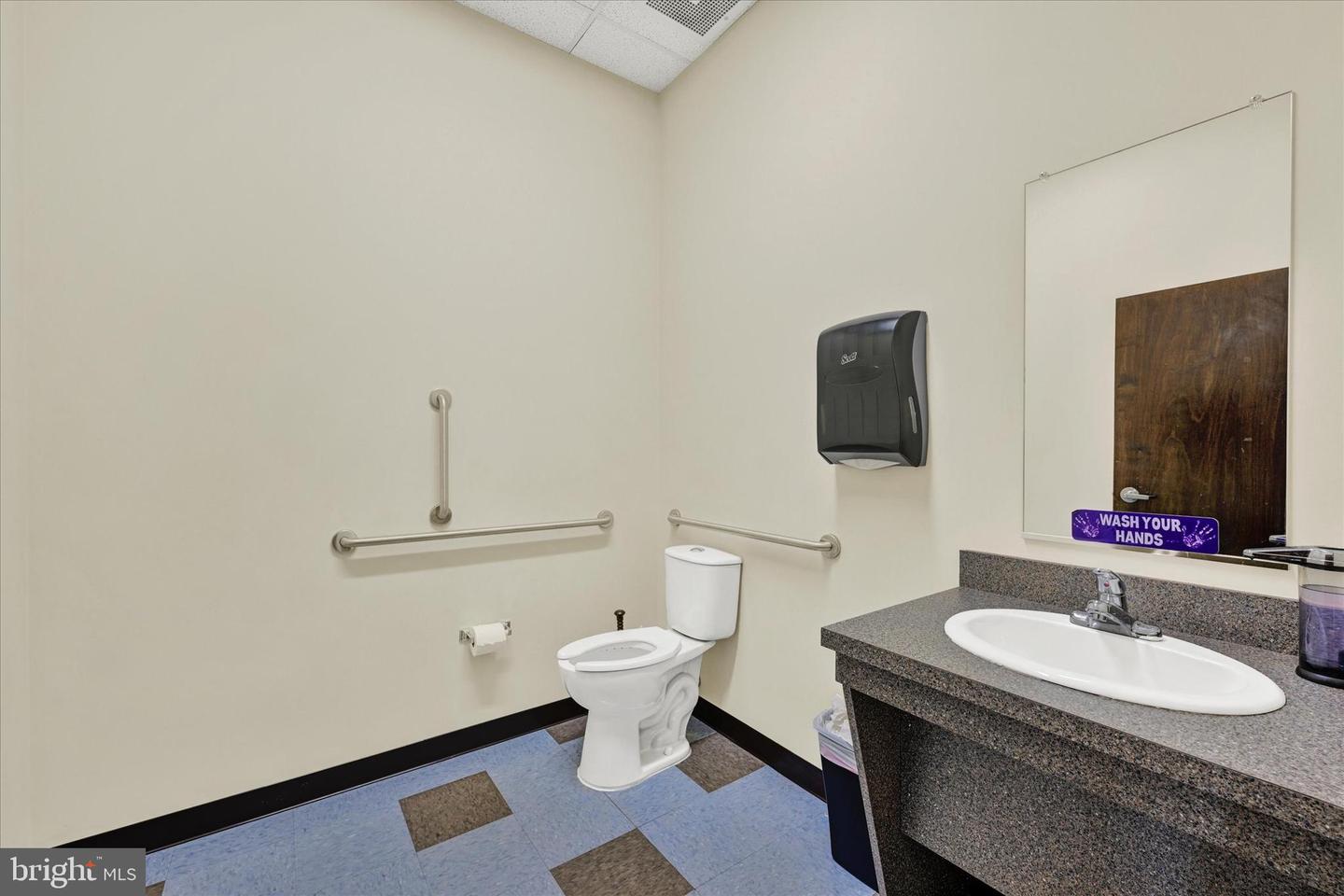 114 Westminster Pike #107 Property Photo 13