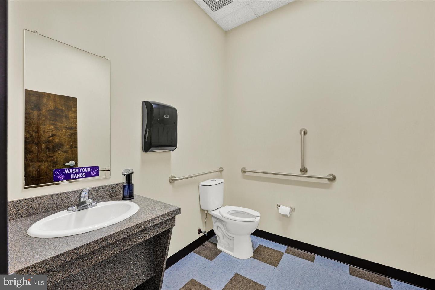 114 Westminster Pike #107 Property Photo 14