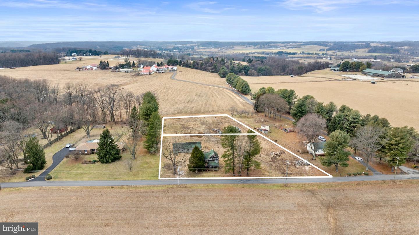6015 Church Ln Property Photo 1