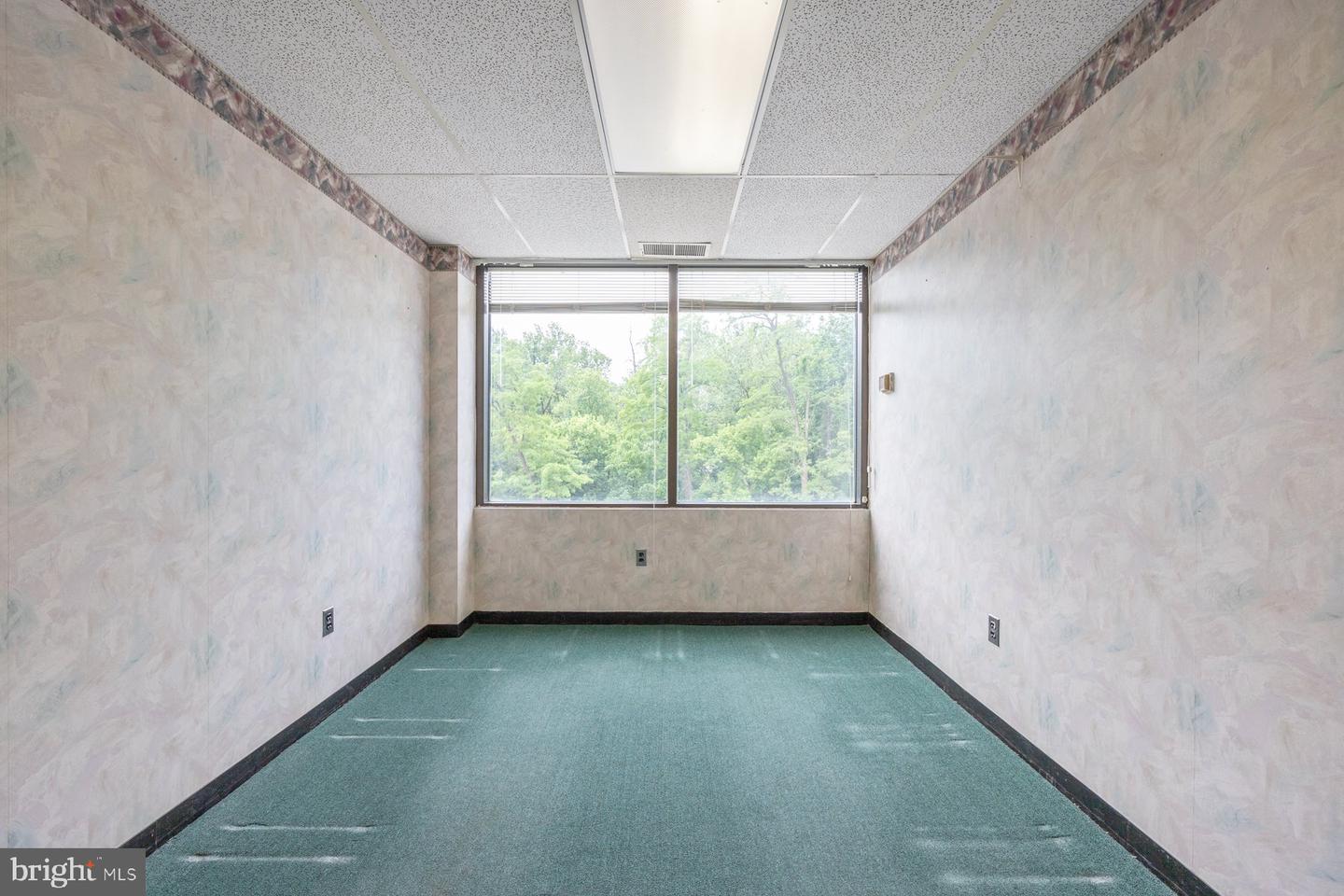 7600 Osler Dr #409 Property Photo 6