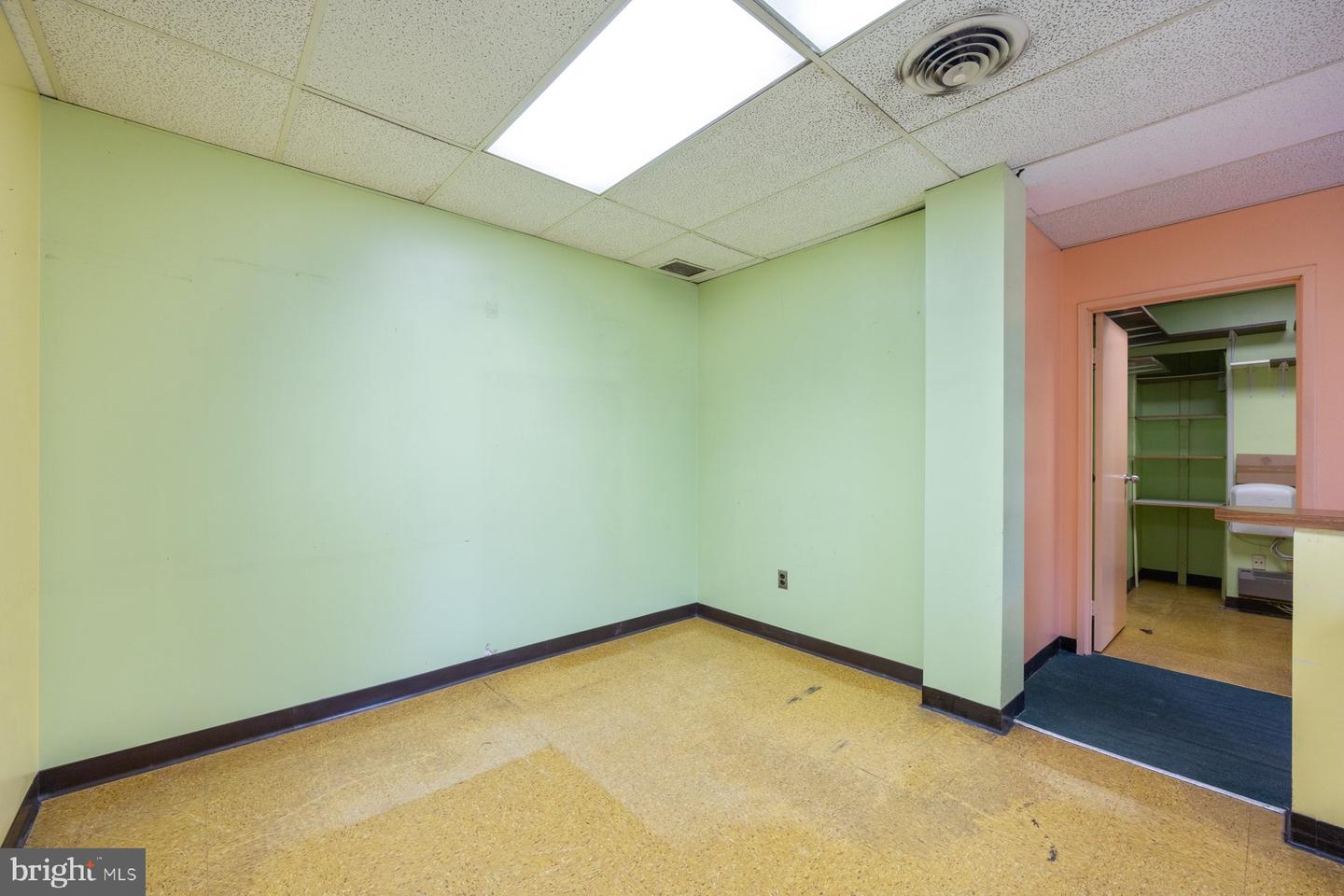 7600 Osler Dr #409 Property Photo 10