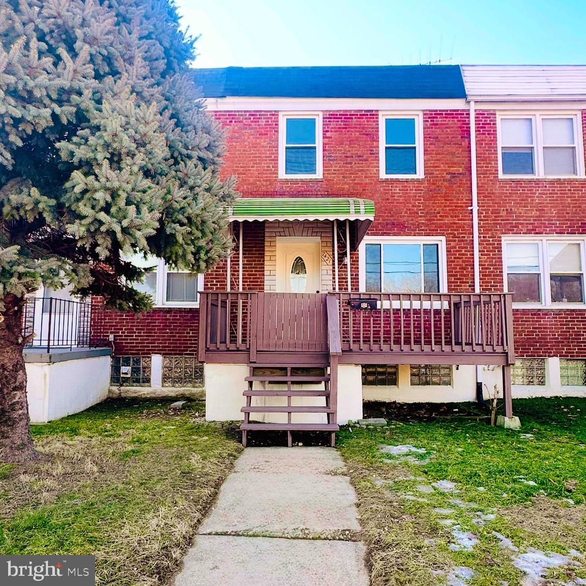 7421 Holabird Ave Property Photo 1