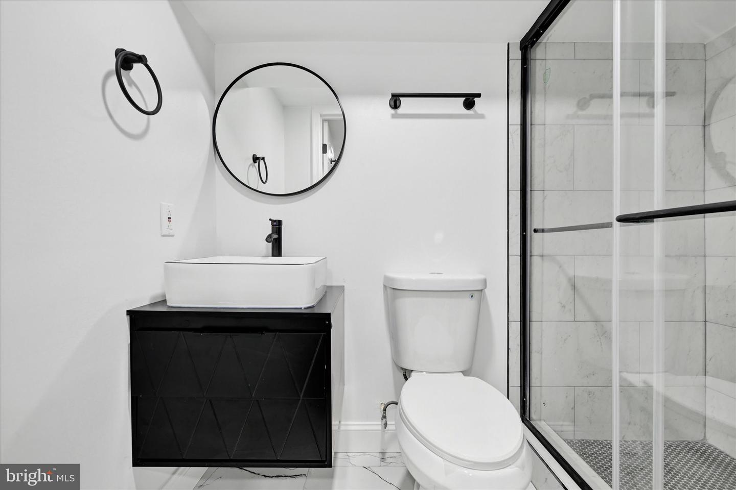 7421 Holabird Ave Property Photo 20